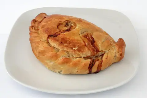 Dough photo 3